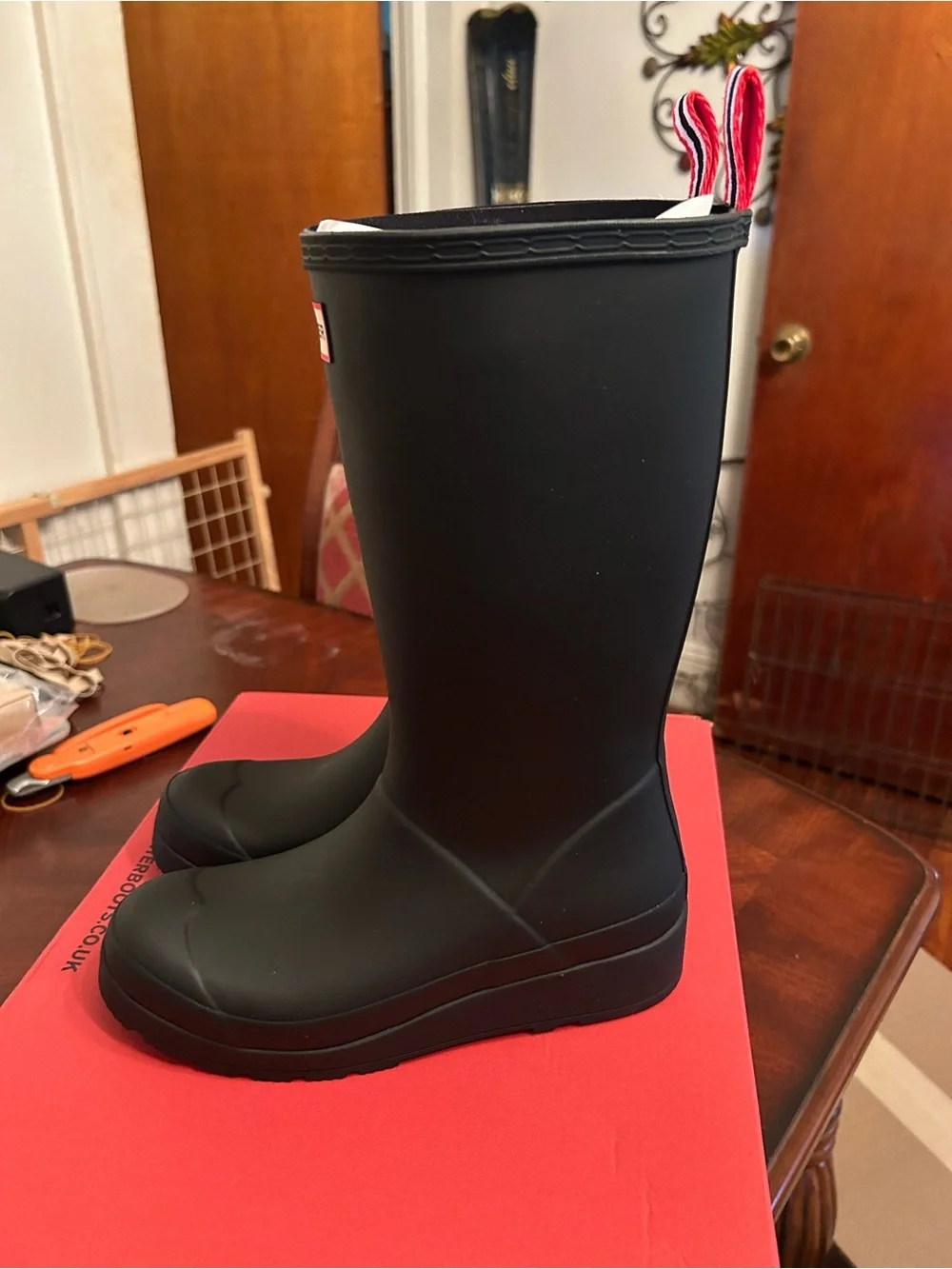 Women’s Hunter Matte Black Mid-Calf Rain Boots with Red-Trim Logo
